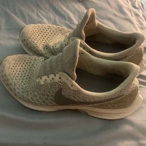 Nike Pegasus Running Shoes